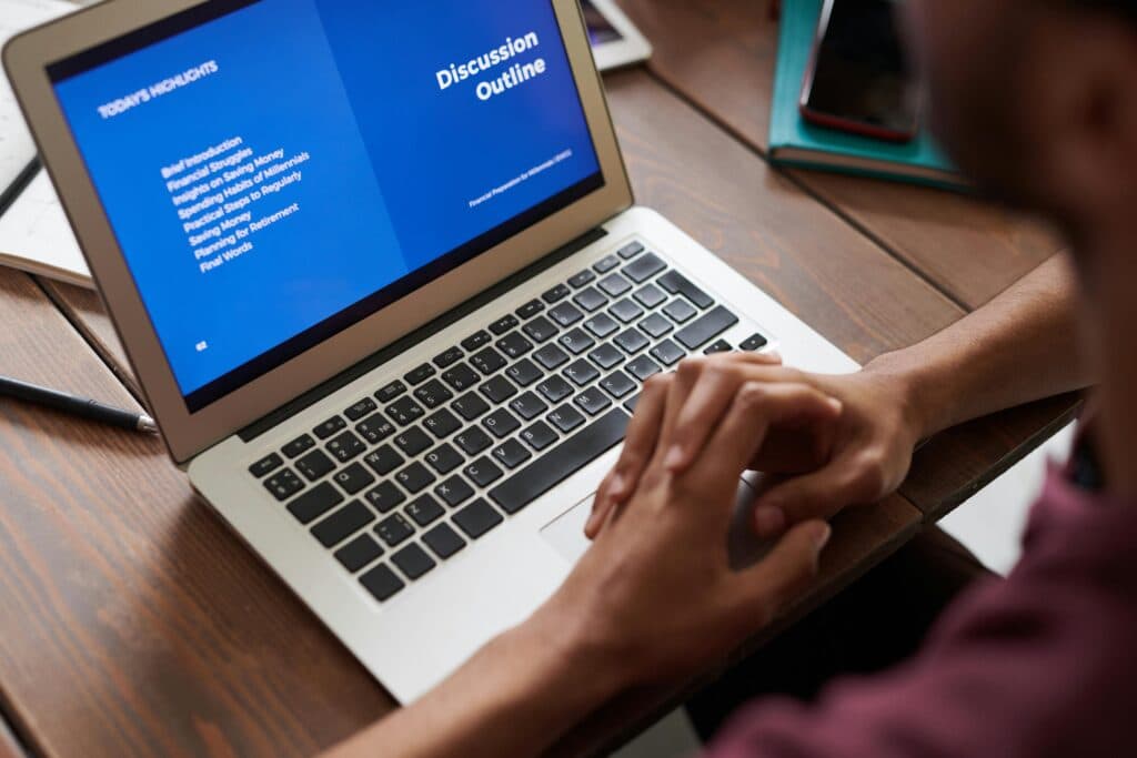Factors to Consider When Choosing a Domain Name